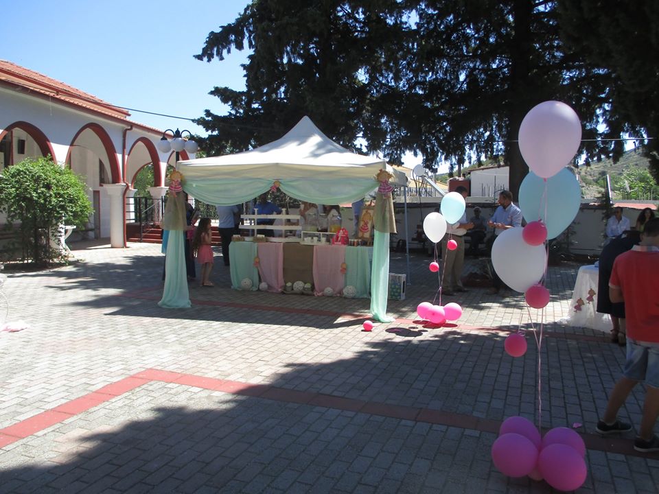 51212918_2150727531637130_9108758940480438272_o ΔΙΑΚΟΣΜΗΣΗ ΒΑΠΤΙΣΗΣ ΜΙΚΡΗ ΝΕΡΑΙΔΑ - Image 2