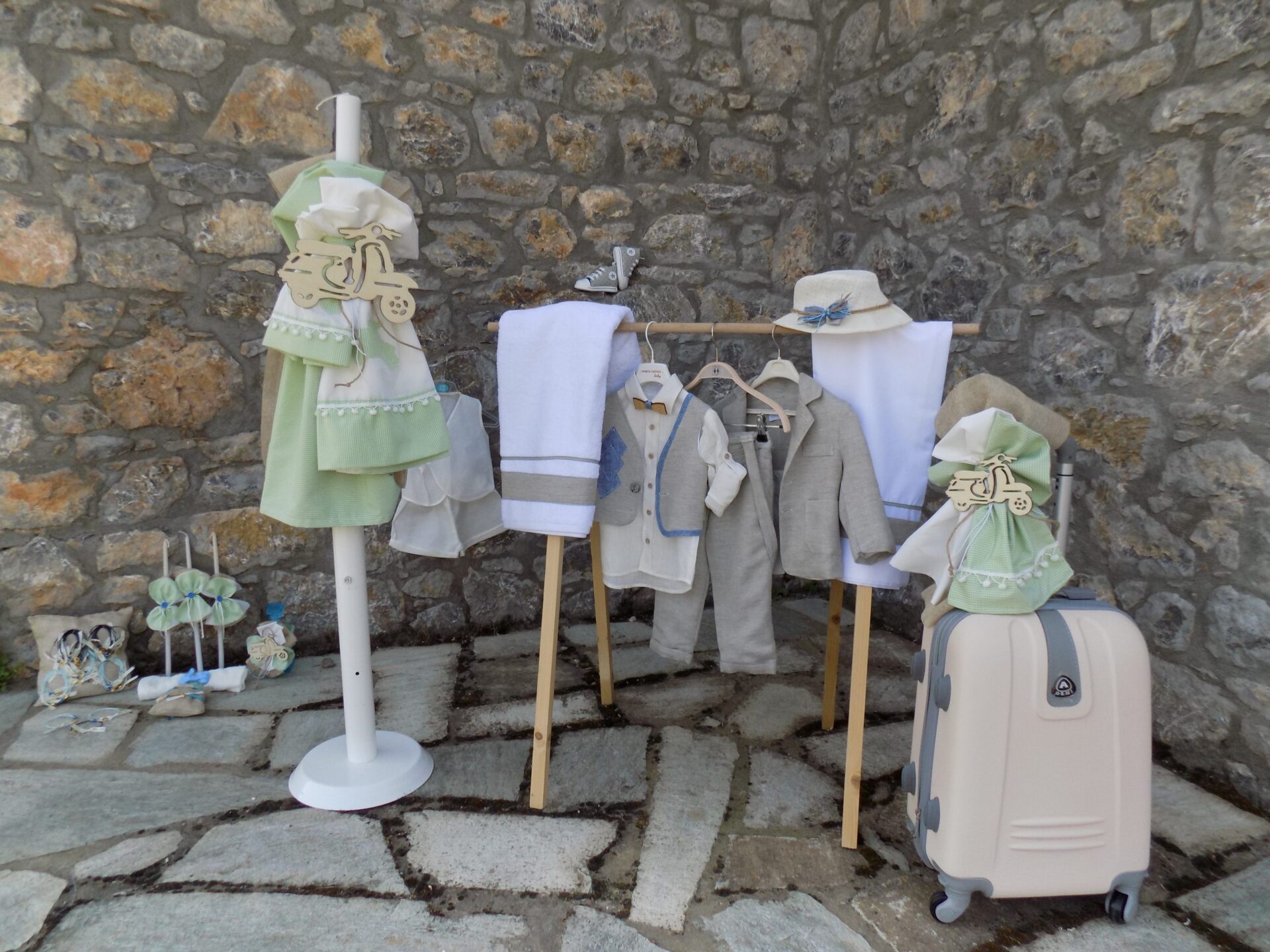 DSCN4911 ΒΑΠΤΙΣΤΙΚΟ ΠΑΚΕΤΟ ΜΕ ΘΕΜΑ VESPA - Image 1
