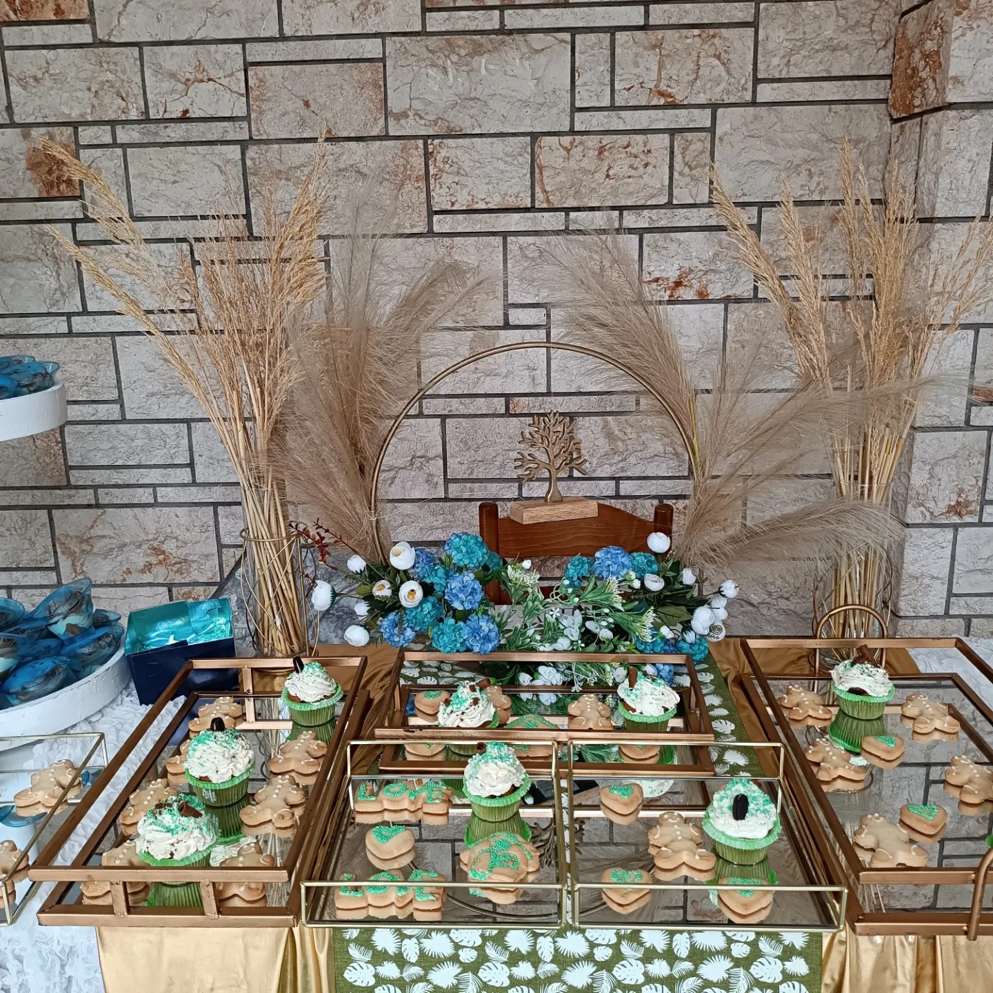 347546948_1266729533944315_1060278145346609850_n BOHO VIBES ΚΑΙ ΤΡΟΠΙΚΑ ΧΡΩΜΑΤΑ ΕΙΧΕ Η ΒΑΠΤΙΣΗ ΤΟΥ ΧΡΗΣΤΟΥ - Image 9