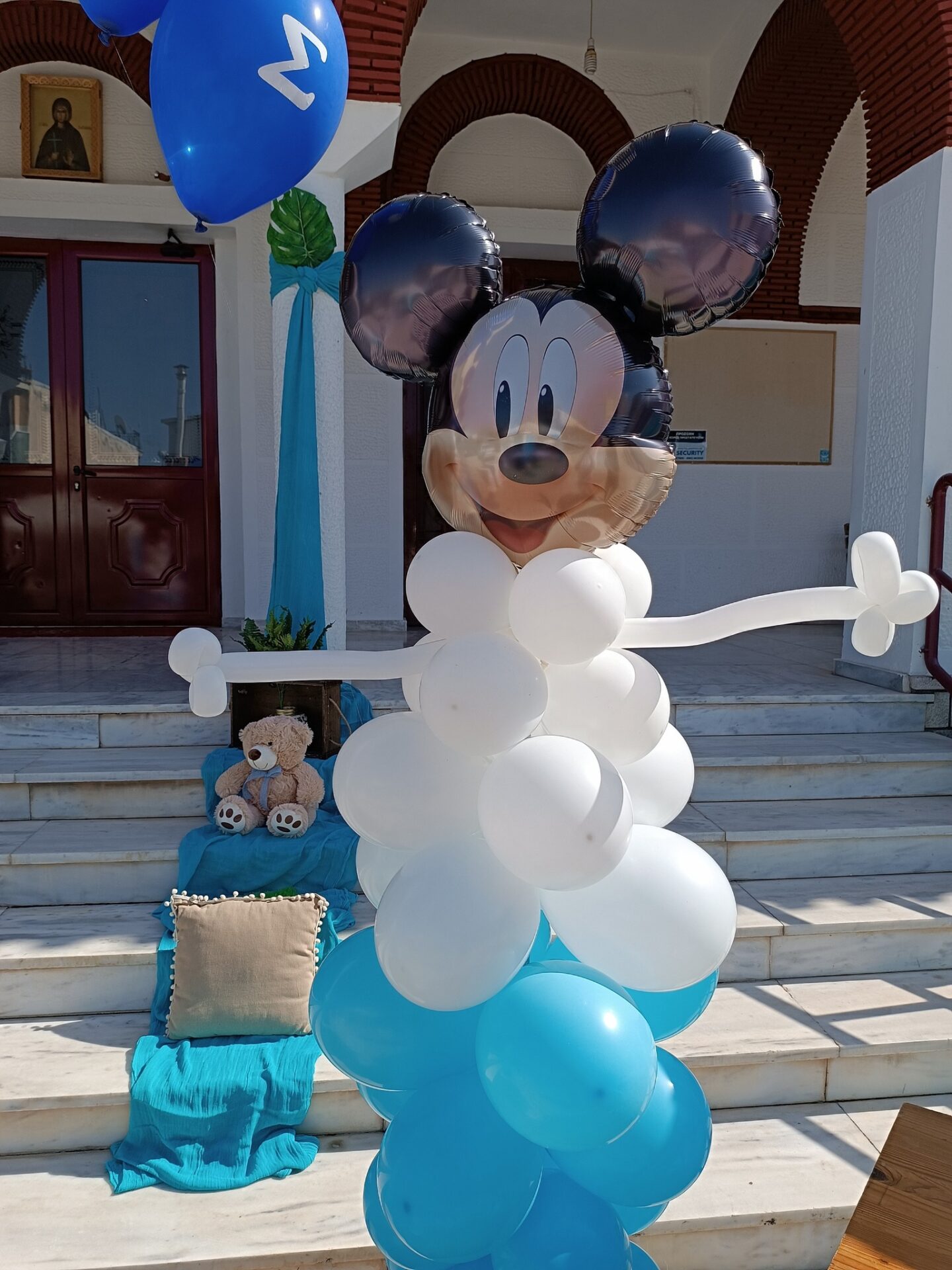 431988068_7019488008176606_3128282979909143329_n ΣΤΟΝ ΚΟΣΜΟ ΤΟΥ ΜΙΚΥ ΜΑΟΥΣ Η ΒΑΠΤΙΣΗ ΤΟΥ ΝΕΟΦΩΤΙΣΤΟΥ ΤΑΞΙΑΡΧΗ - Image 4