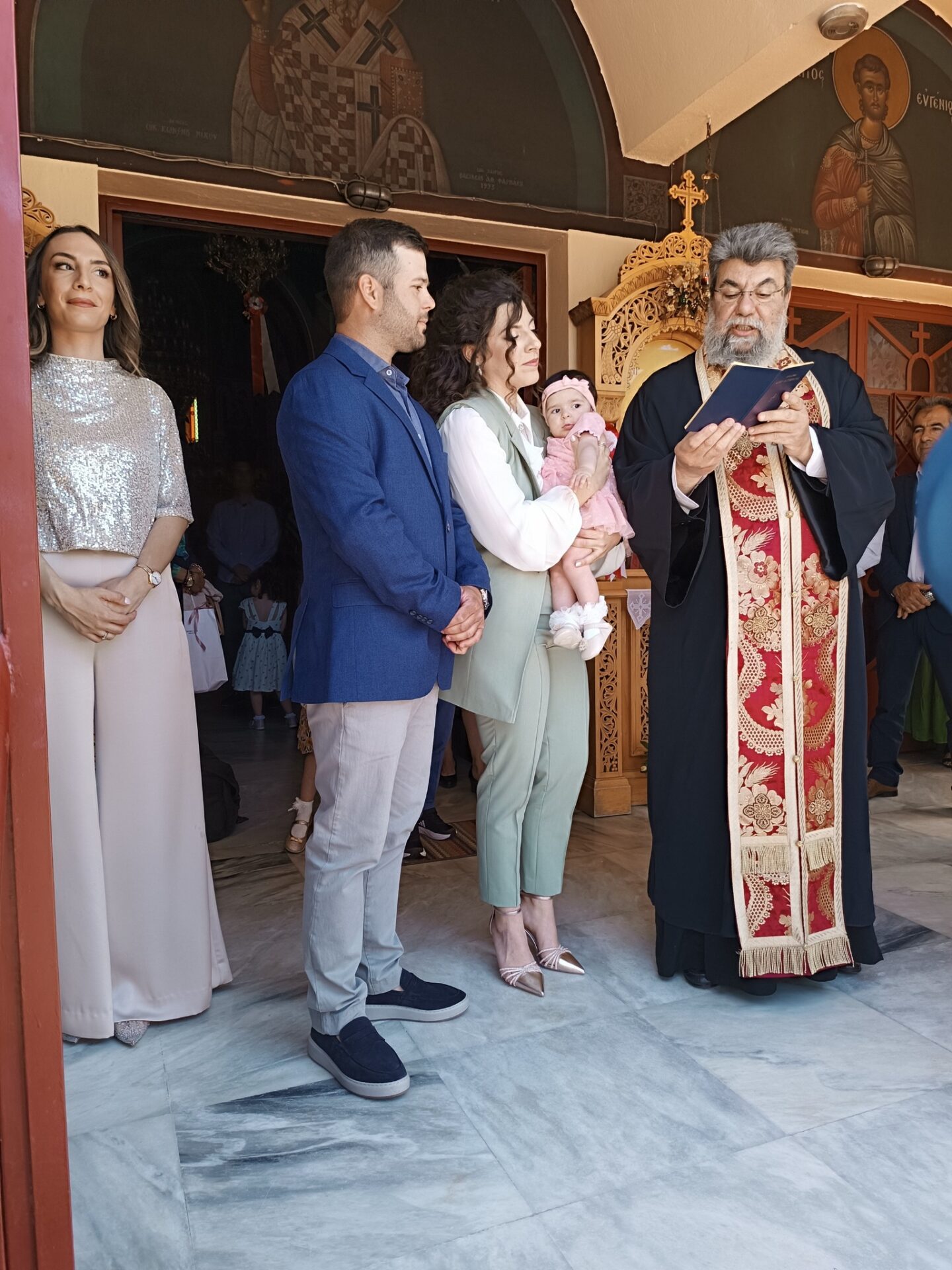 441070012_7244315082360563_4646069894381958429_n ONCE UPON A TIME Η ΠΑΡΑΜΥΘΕΝΙΑ ΒΑΠΤΙΣΗ ΤΗΣ ΑΛΕΞΑΝΔΡΑΣ - Image 10