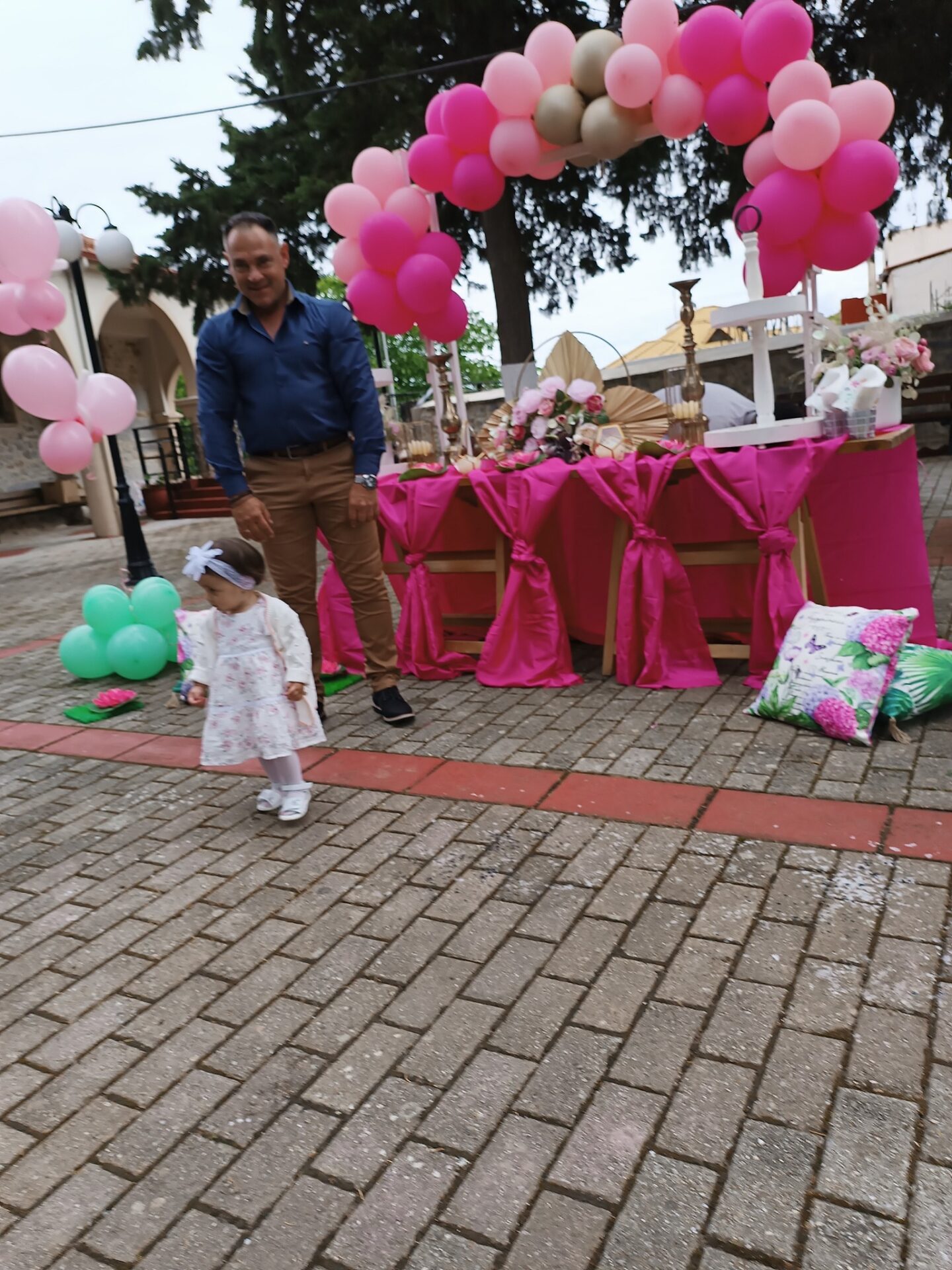 442399225_7265775276881210_8746127356821121660_n - Αντιγραφή FUCHSIA MAGIC AND BUTTERFLIES ΓΙΑ ΤΗΝ ΒΑΠΤΙΣΗ ΤΗΣ ΜΙΚΡΗΣ ΜΑΣ ΠΡΙΓΚΙΠΙΣΑΣ - Image 5