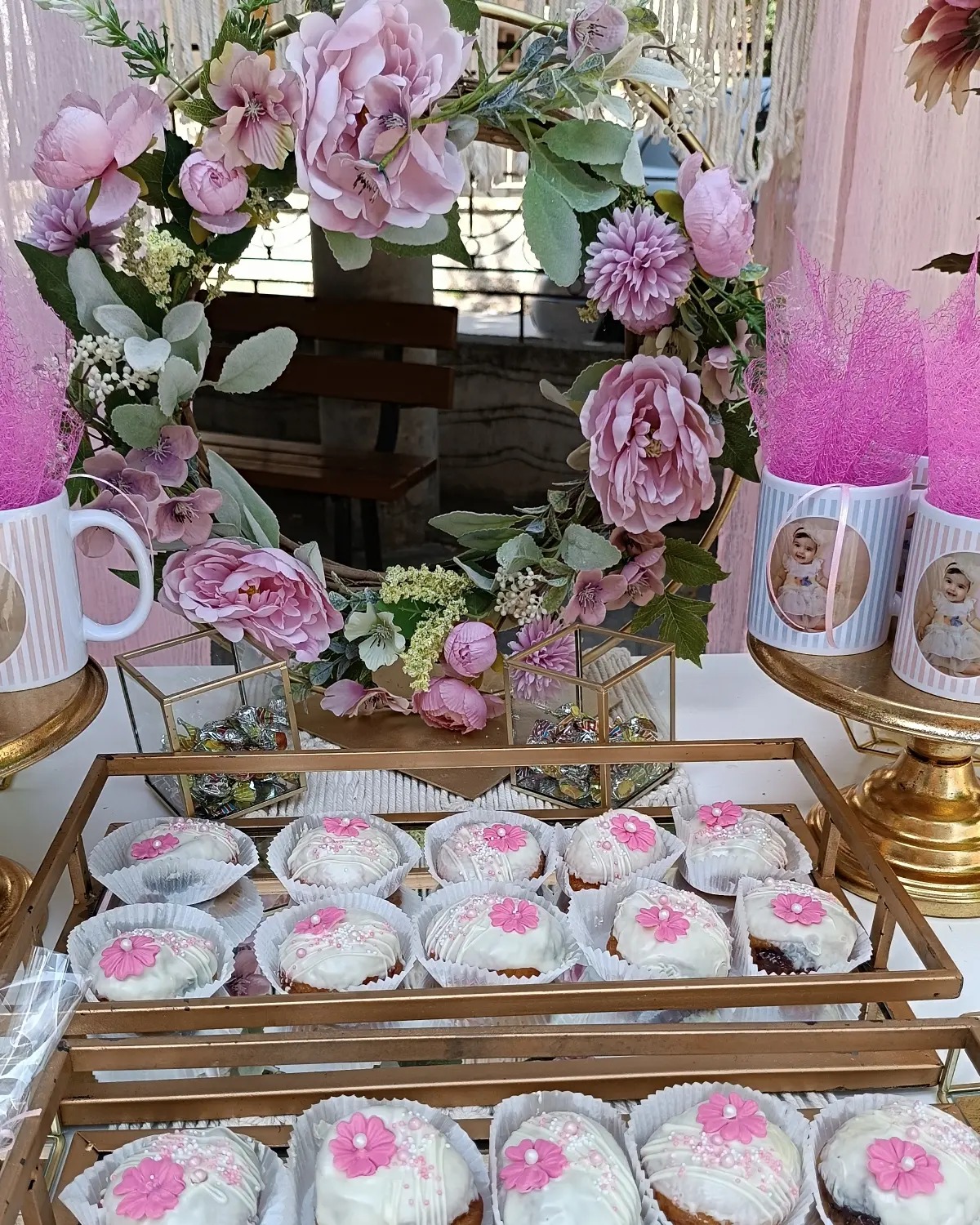 448177785_7398436976948372_7431893667931055881_n PINK FLOWERS AND SYMMER DREAMS ΓΙΑ ΜΙΑ ΜΑΓΙΚΗ ΒΑΠΤΙΣΗ - Image 4