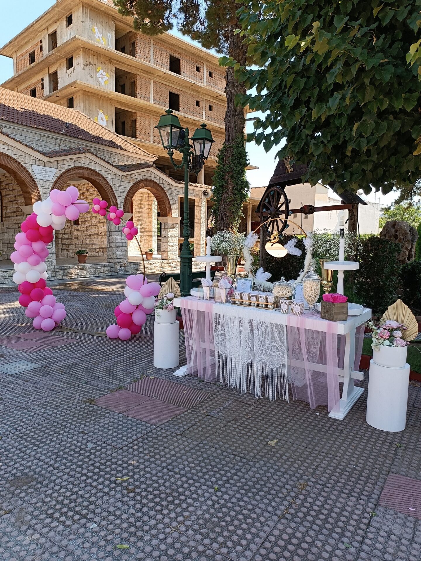 449923651_7535264186598983_4409364554414868537_n ΡΟΜΑΝΤΙΚΗ ΒΑΠΤΙΣΗ ΓΙΑ ΤΗΝ ΜΑΡΙΑ ΘΕΜΑ ΚΥΚΝΟΣ ΜΕ ΓΛΥΚΑ ΚΑΙ ΠΟΠ ΚΟΡΝ - Image 14